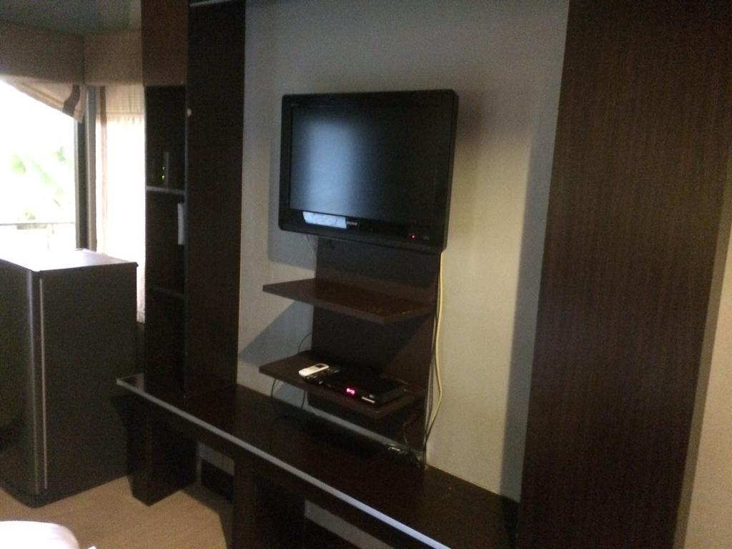 Mactan Breeze - Airport Bed And Breakfast Lapu-Lapu City Exterior foto